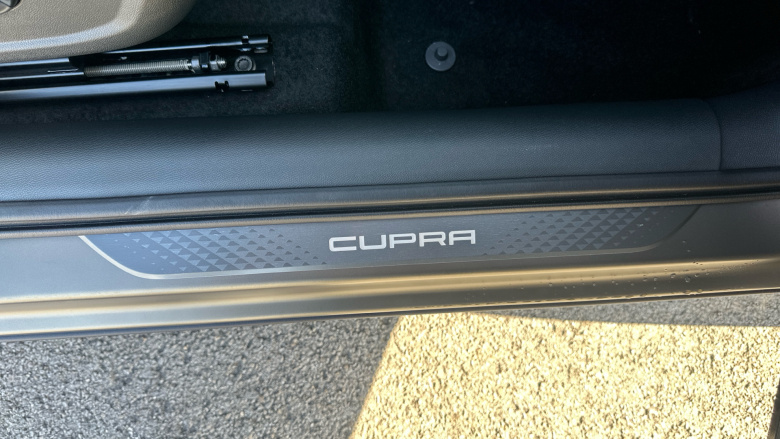 CUPRA Formentor 1.5 eHybrid 272 VZ1 5dr DSG Estate